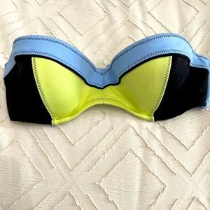 Victoria’s Secret Bikini Top